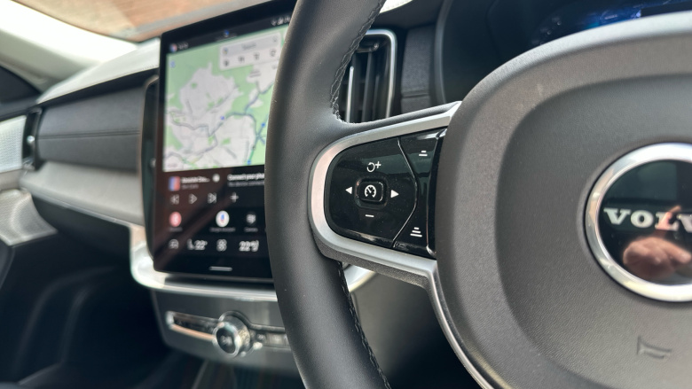 Volvo XC90 2.0 B5P Ultra Dark 5dr AWD Geartronic Petrol Estate
